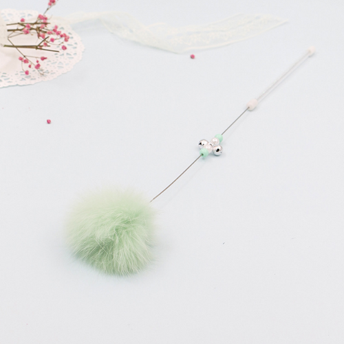 Bunter Pom Pom Katzenangel mit Glockenspielzeug